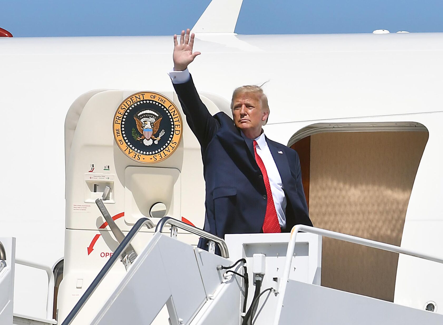 Trump Mankato 13